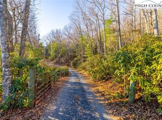 1.22 Oak Knob Trl, West Jefferson, NC 28694