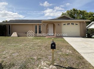 5800 Chapman Dr, New Port Richey, FL 34652