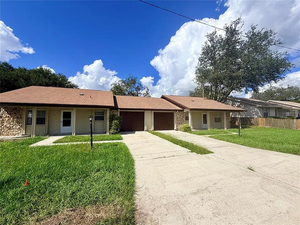 54 & 56 Ivy Ln