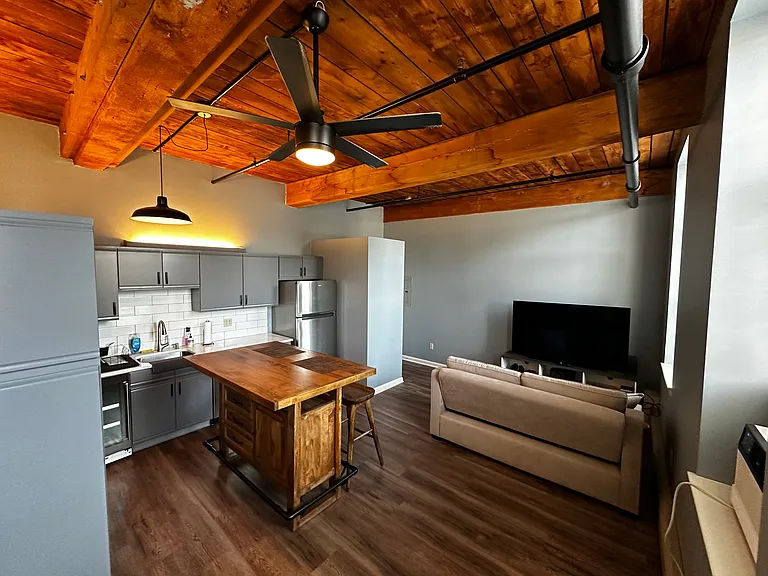 156 Front St #207 — Photo 7