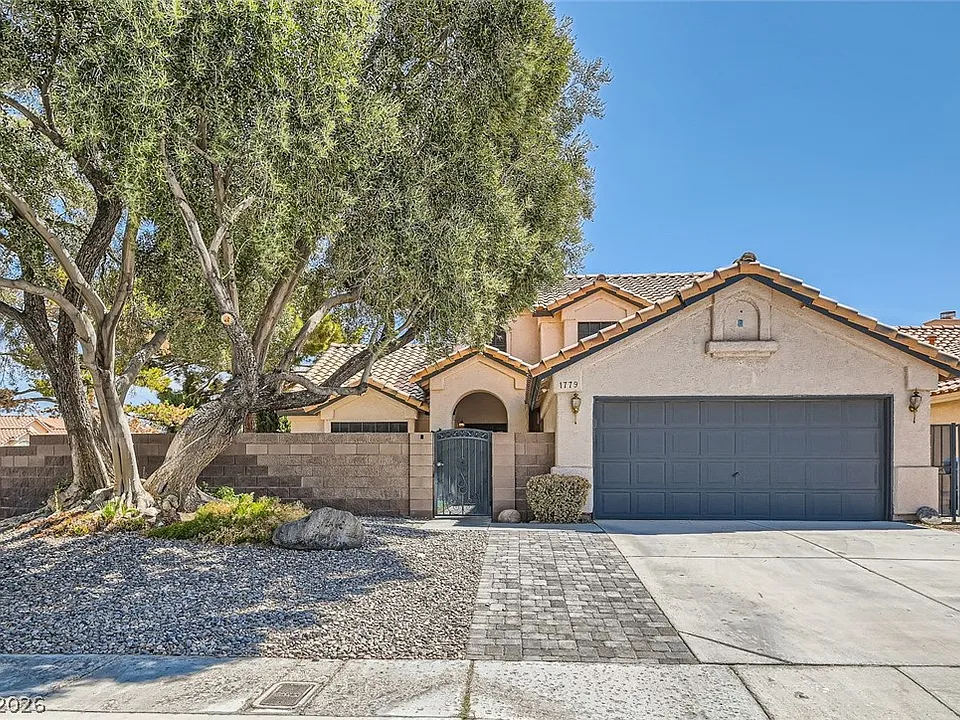 1779 Yellowwood Dr