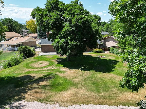 3rd image of 2348 Fountain Dr