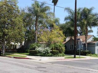 17630 Strathern St, Northridge, CA 91325