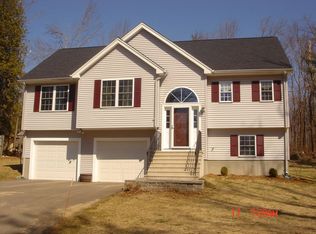 116 Pleasant St, Paxton, MA 01612