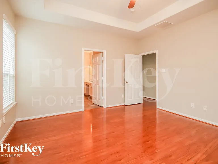 6707 Level Pond Ln — Photo 10