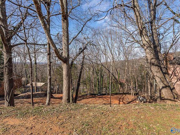 2nd image of 2228 Briarcliff Rd SE