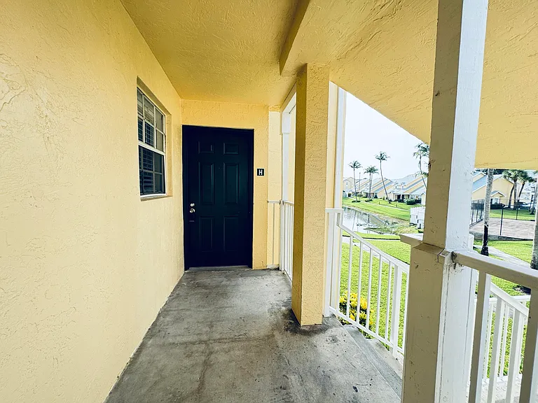 6323 La Costa Dr #H — Photo 32