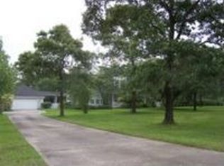 233 Greenbriar Dr, Magnolia, TX 77355