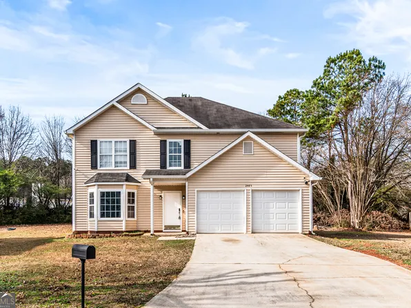 2485 Field Spring Dr, Lithonia, GA 30058