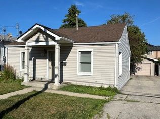 15 E 33rd St, Hamilton, ON L8V 3S9