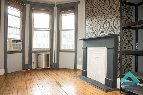 Rented by EXR | media 47