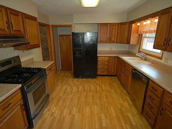5th image of 6102 Homestead Dr