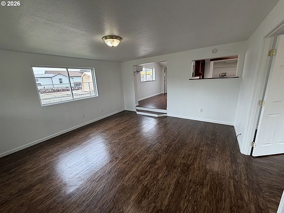 4th image of 150 S 5th St