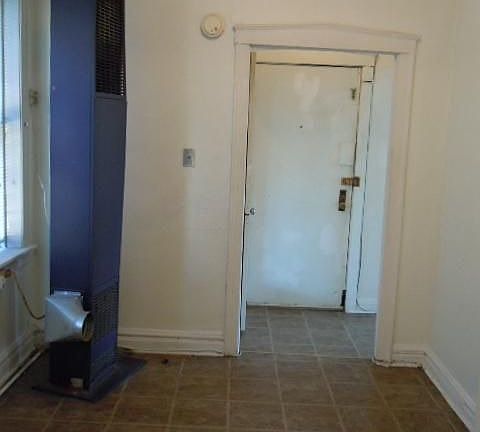 4th image of 2927 W McLean Ave APT 3