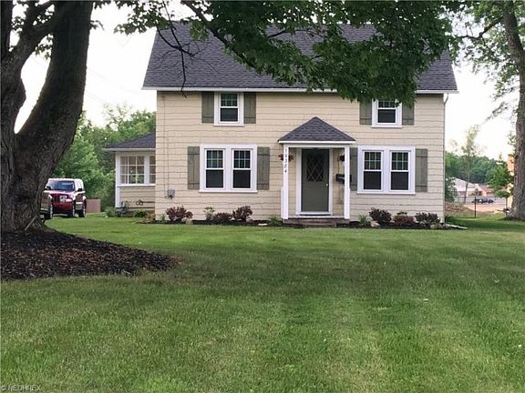 2nd image of 19384 Westwood Dr