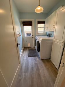 2200 2nd Ave, Sacramento, CA, 95818