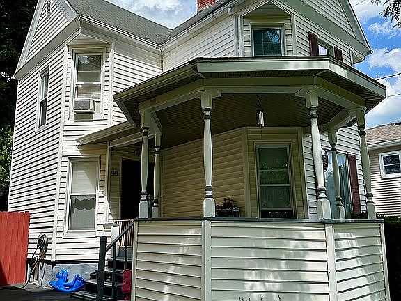 2nd image of 98 Elm St