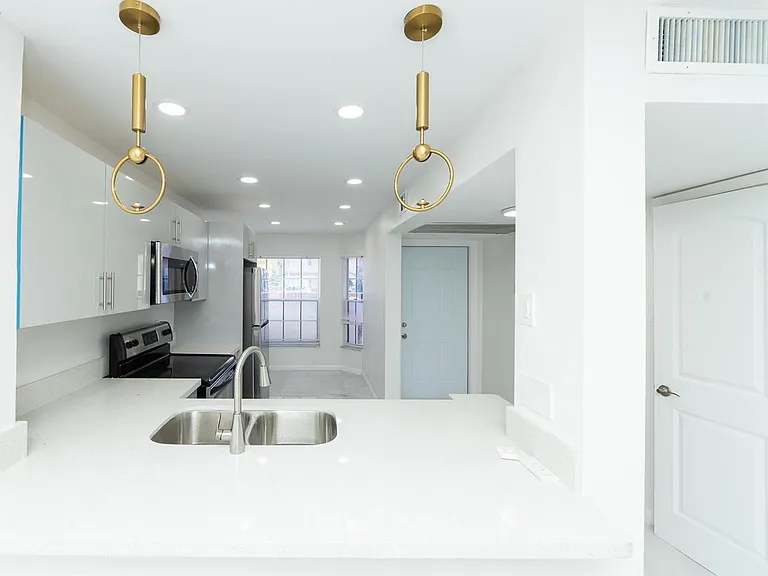 8939 NW 23rd St — Photo 10