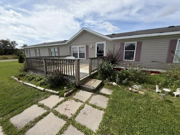 213 Shawnee Ave, Corry, PA 16407