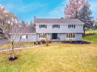 6 Prospect Hill Rd, Pittsford, NY 14534