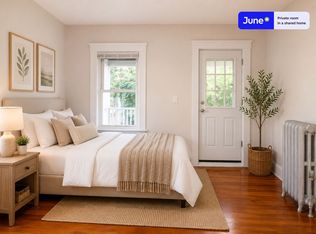 21 Easton St #C, Allston, MA 02134