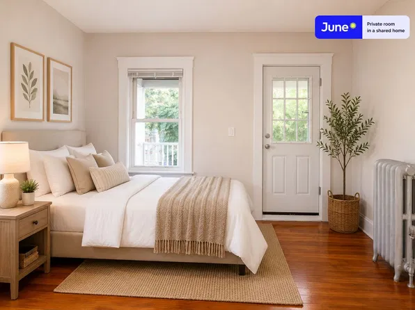 21 Easton St, Allston, MA