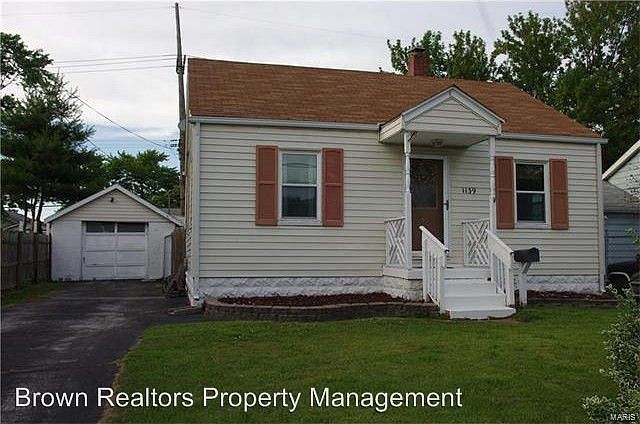 1st image of 1139 E Lorena Ave