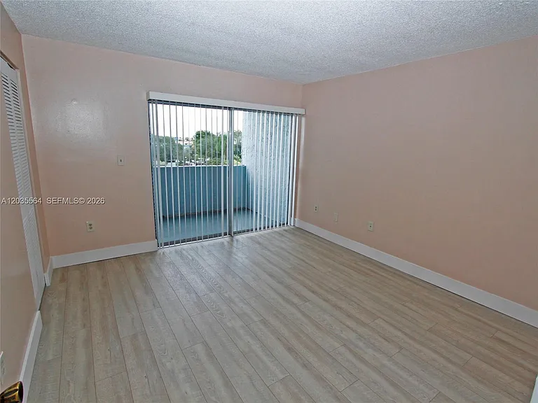 9351 Fontainebleau Blvd #B403 — Photo 22
