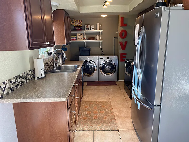 2943 Virginia Dale Dr — Photo 6