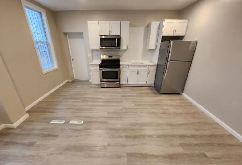 Building Photo - 348 W Queen Ln #1A