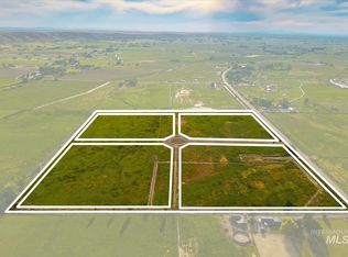 3 Dexter Ln, Emmett, ID 83617