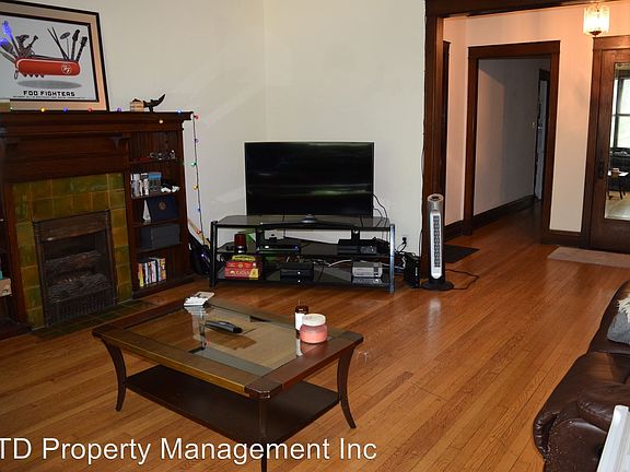 4th image of 4110 N Ashland Ave #2N