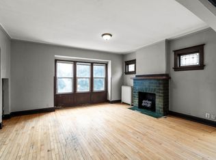 3009 N Maryland Ave, Milwaukee, WI 53211