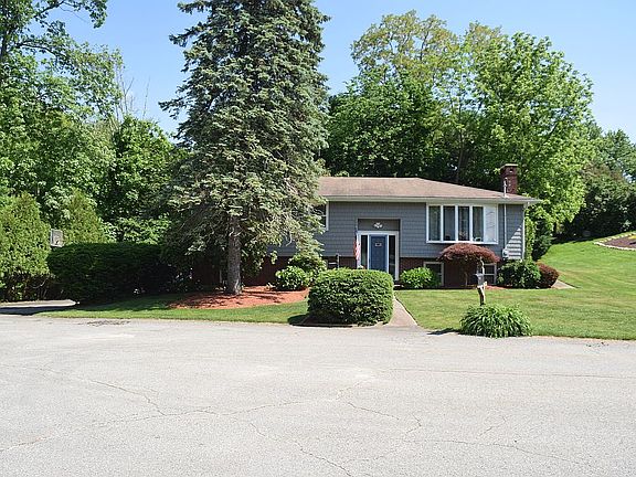 2nd image of 7 Pasquale Dr