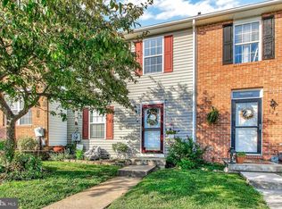 126 Apple Grove Ln, Littlestown, PA 17340