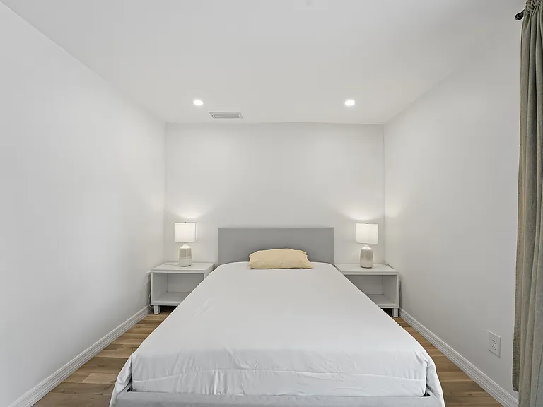 3355 SW 22nd St #1 — Photo 14