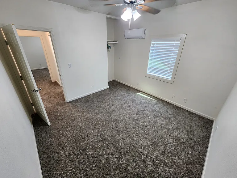 1114 S Stockton St — Photo 5