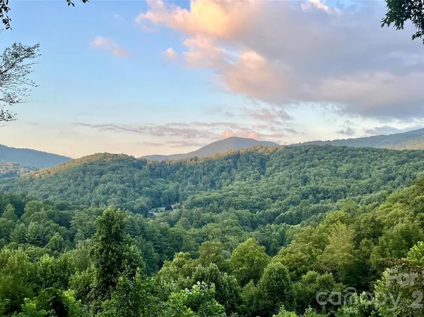 346 Appaloosa Trl, Burnsville, NC 28714