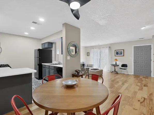 4701 Morris St NE APT 402, Albuquerque, NM 87111