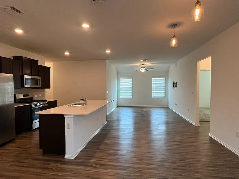 3801 Alpine Autumn Dr — Photo 8