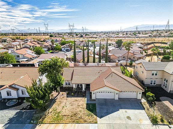 2nd image of 12433 Via Posada Dr