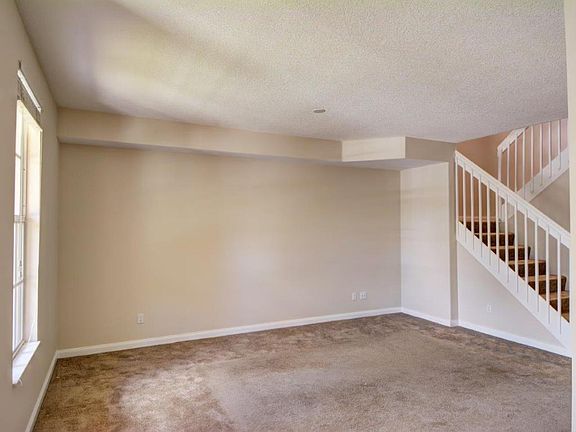 2nd image of 143 Waterford Dr