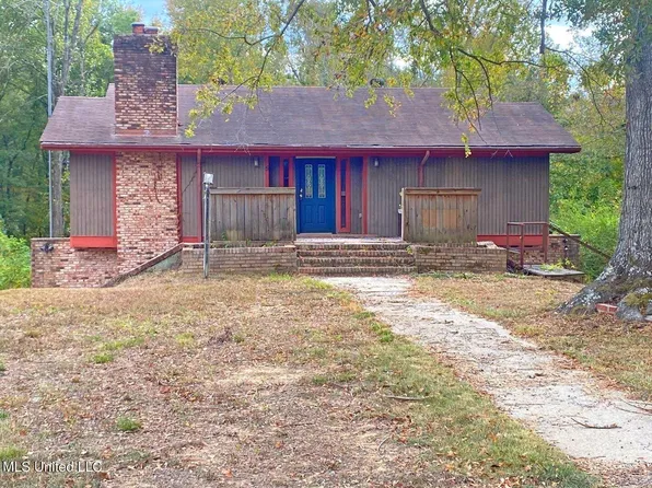 5 Dogwood Hts, Vicksburg, MS 39180