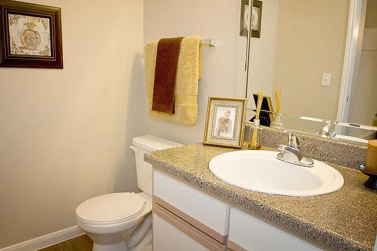 11355 Richmond Ave — Photo 6