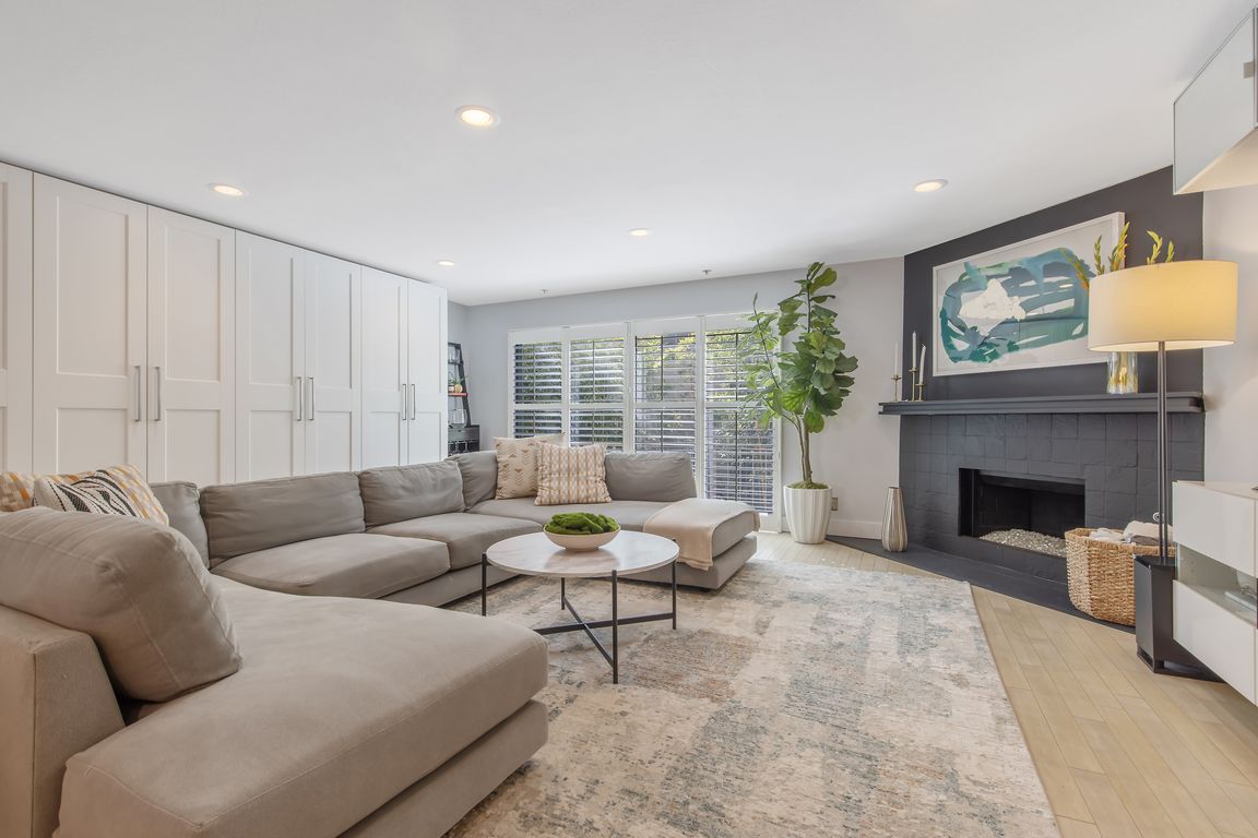 4455 Fulton Ave-6