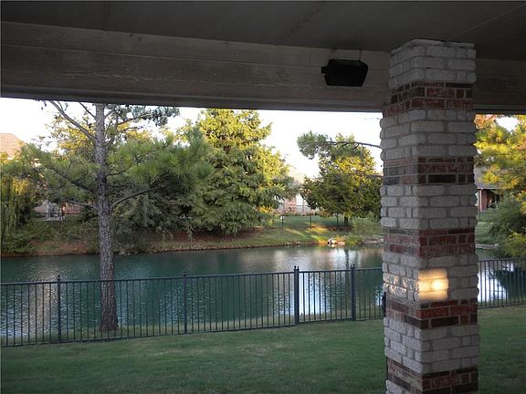 4th image of 10608 Shoreside Dr