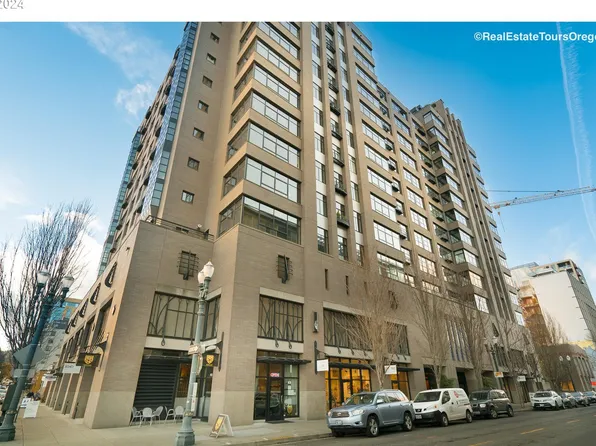 333 NW 9th Ave Unit 1502, Portland, OR 97209