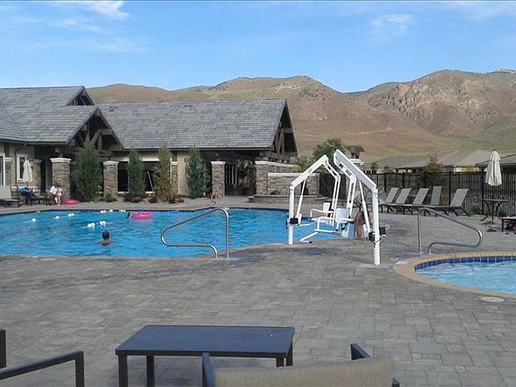 Lap and wade pool/spa