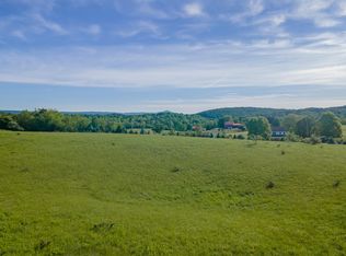 365 W River Ridge Dr, Max Meadows, VA 24360