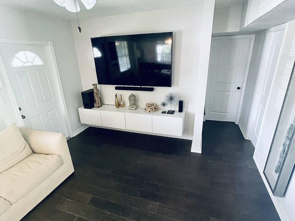 1st image of 1714 NE 49th Court